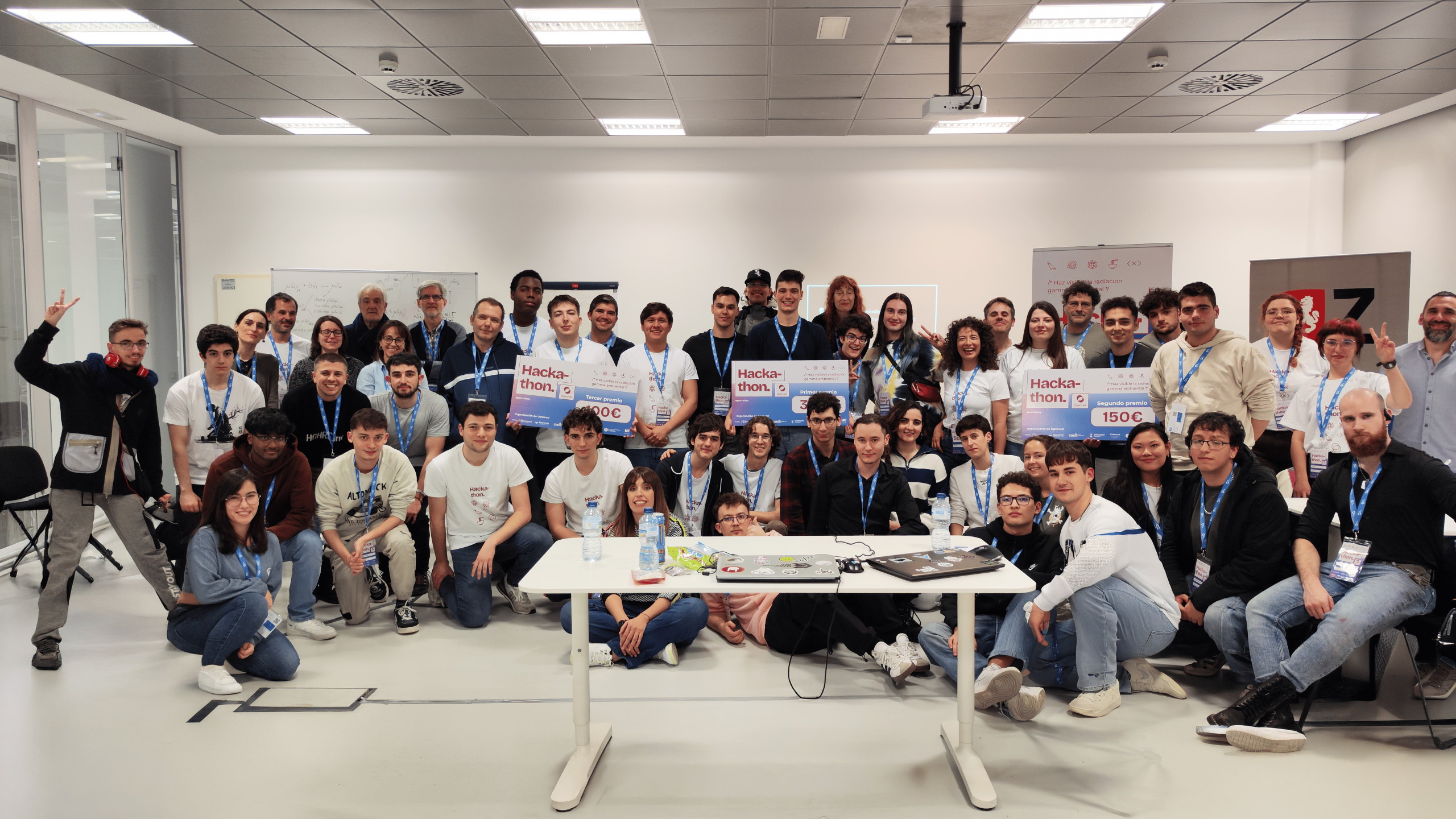 foto familia limpia